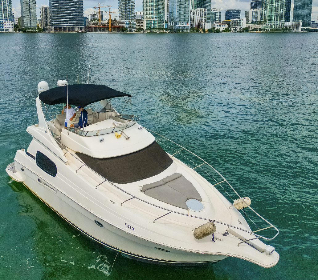 48FT SILVERTON WHITE Miami yacht rental 2